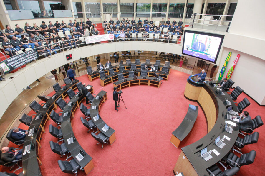 Plenário da Assembleia Legislativa, na sessão desta quarta-feira (7)