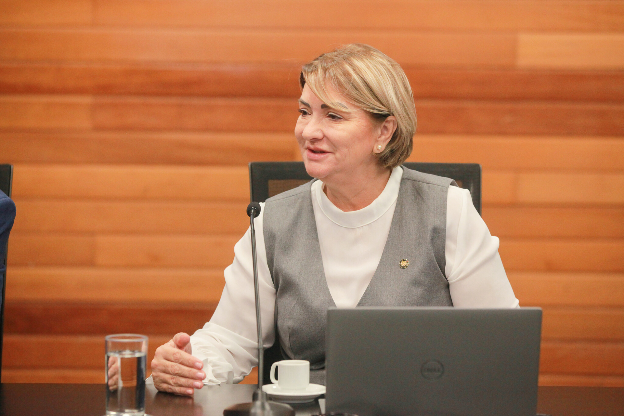 -Deputada Janice Krasniak(Podemos)