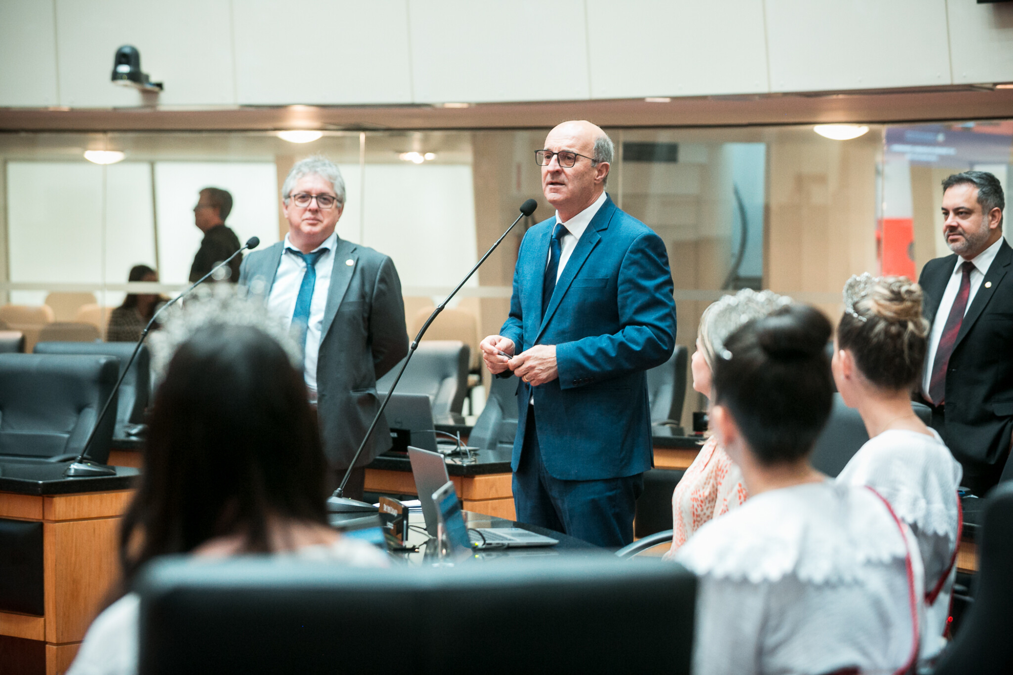 - Deputado Tiago Zilli (MDB)
- Deputado José Milton Scheffer (PP)