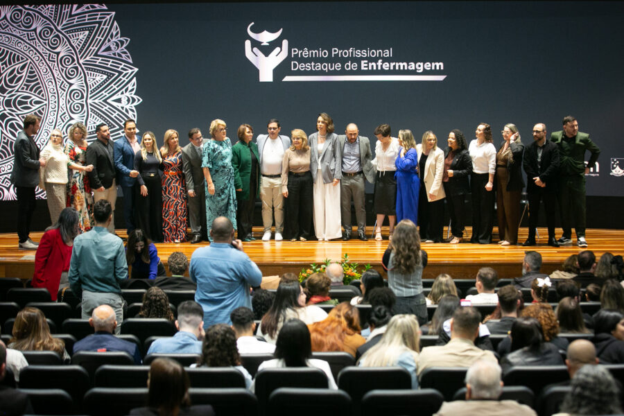 Evento foi organizado pelo Coren-SC, na noite desta quinta (22)