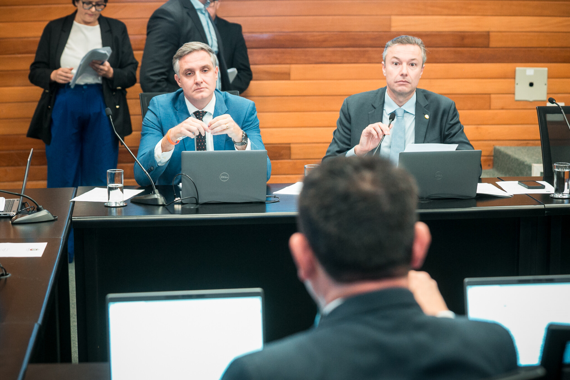 - Deputado Matheus Cadorin (NOVO)
- Deputado Napoleão Bernardes (PSD)