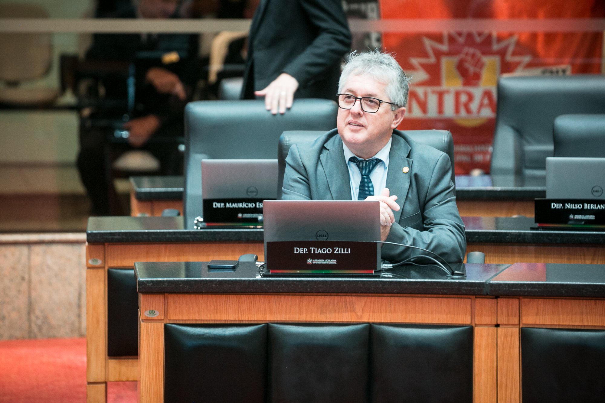 - Deputado Tiago Zilli (MDB)