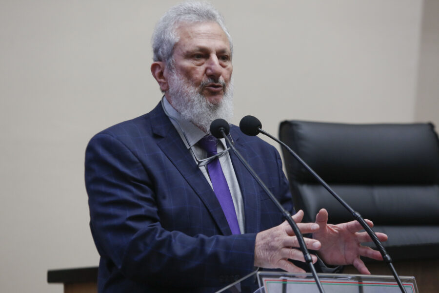 Padre Pedro propôs indicação aprovada pela Alesc sugerindo que a Cidasc contrate médicos veterinários já concursados