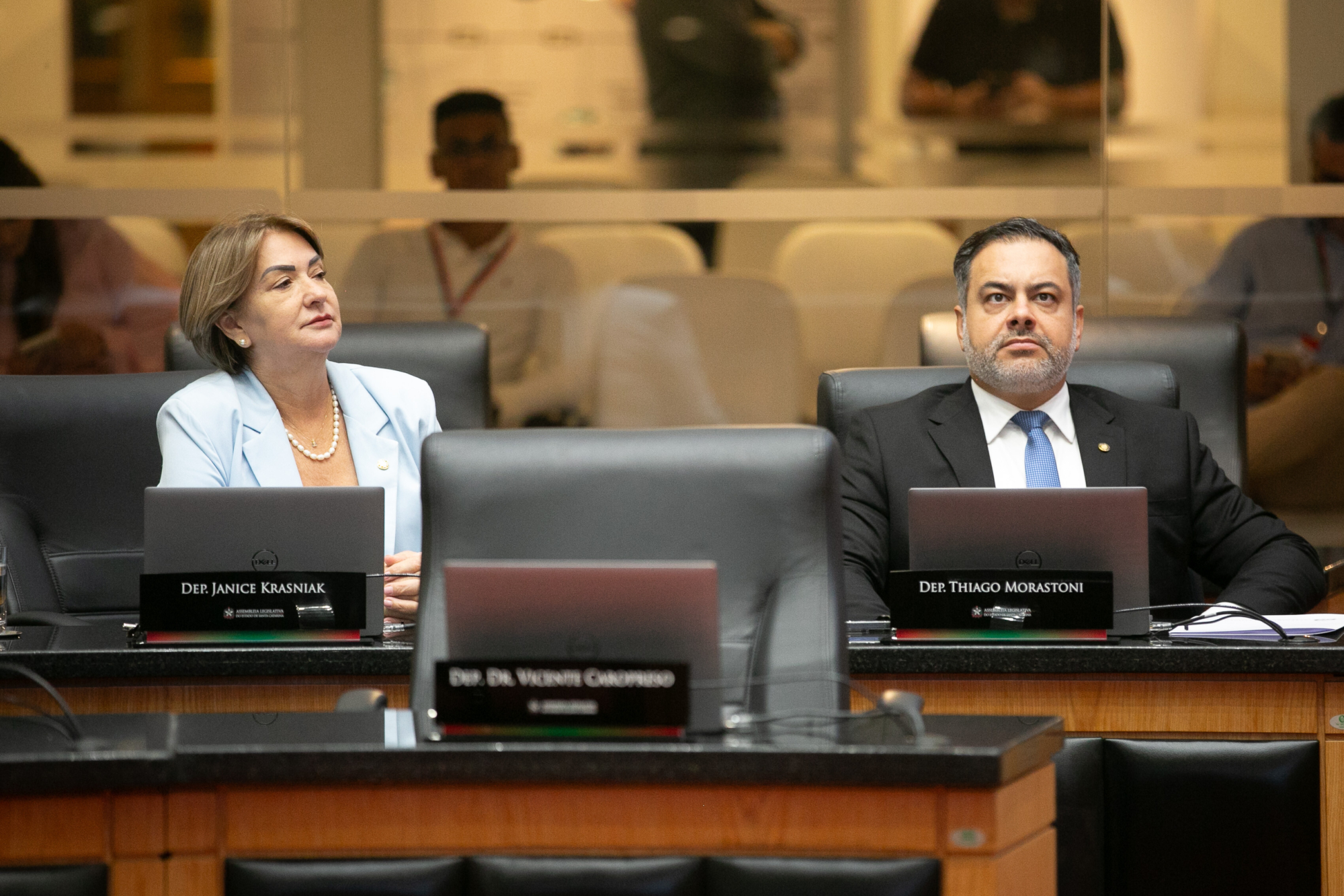 -Deputada Janice Krasniak(Podemos) -Deputado Thiago Morastoni (Podemos)