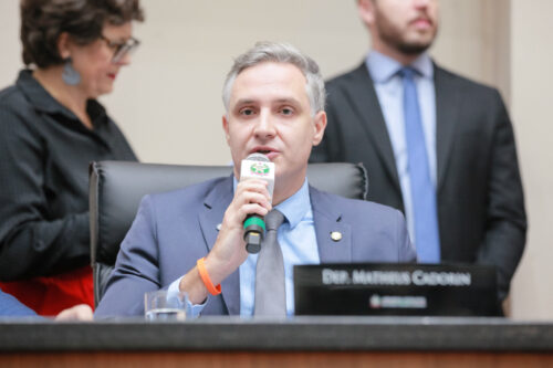 Parcelamento do custo de instalação elétrica está em análise na Alesc