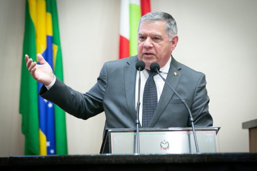 Deputado Mario Motta