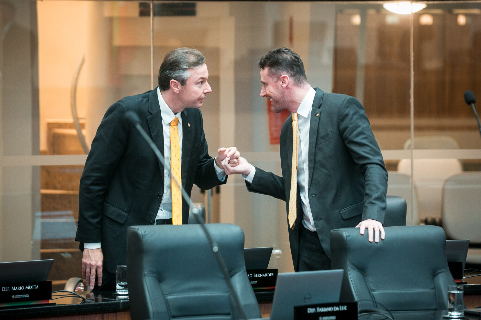 - Deputado Napoleão Bernardes (PSD)

 - Deputado Fernando Krelling (MDB)