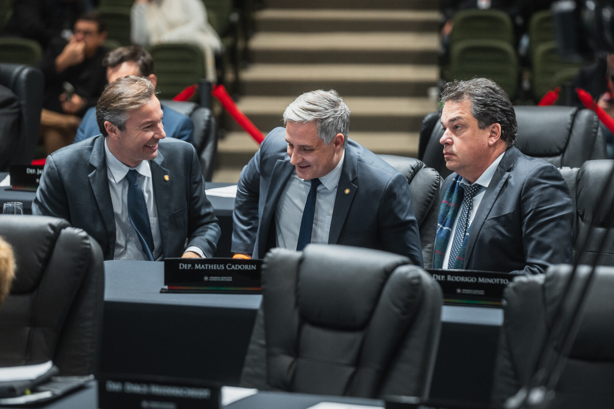- Deputado Matheus Cadorin (NOVO) 	 - Deputado Napoleão Bernardes (PSD)  - Deputado Rodrigo Minotto (PDT)