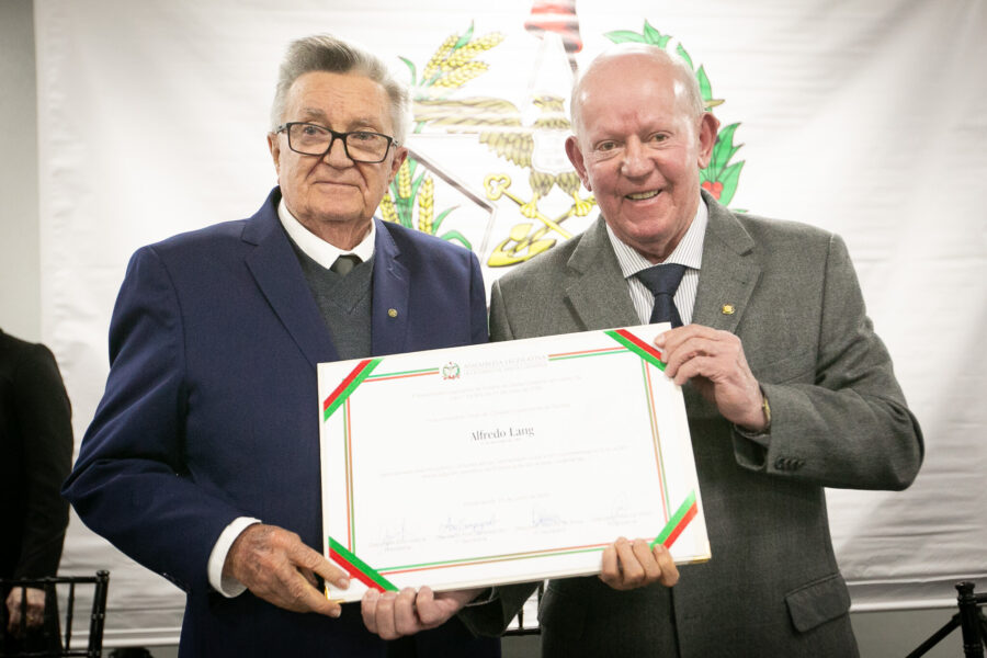 Alfredo Lang e o deputado Marcos Vieira.