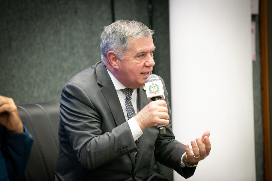 Deputado Mário Motta.