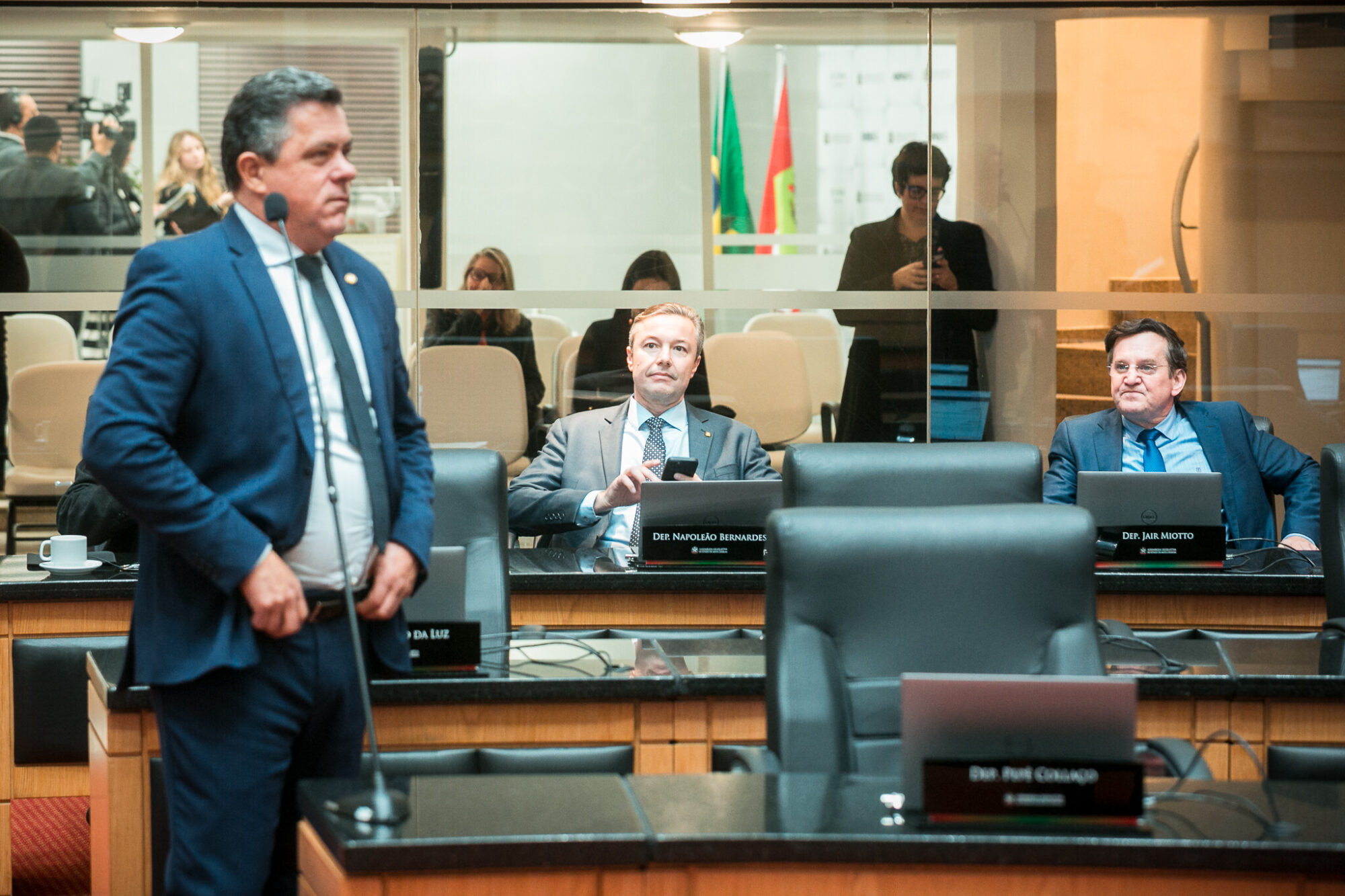 - Deputado Ivan Naatz (PL)