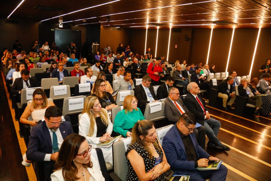 Encontro dos parlamentares em Belém FOTO: Marcos Barbosa