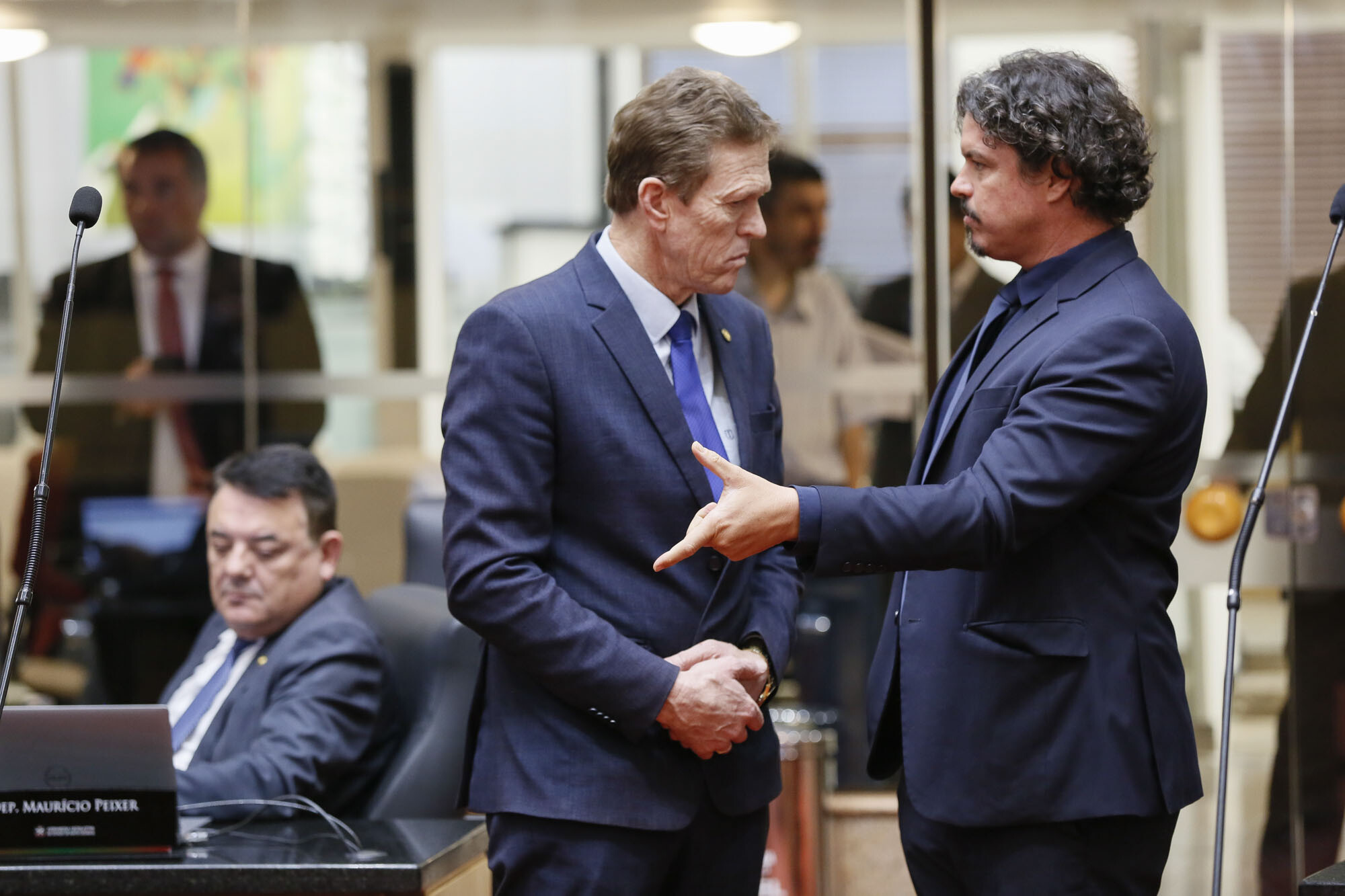 - Deputado Volnei Weber (MDB)
 - Deputado Marquito (PSOL)