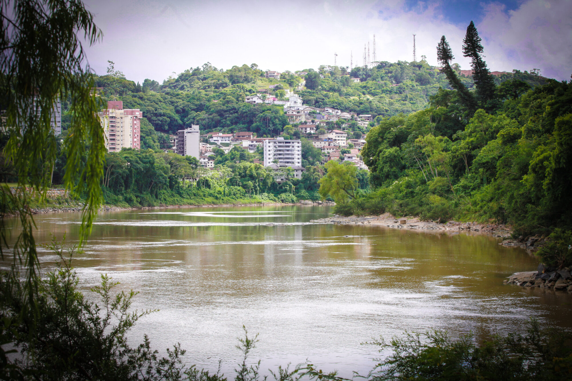 Rio Itajaí Açu, em Blumenau