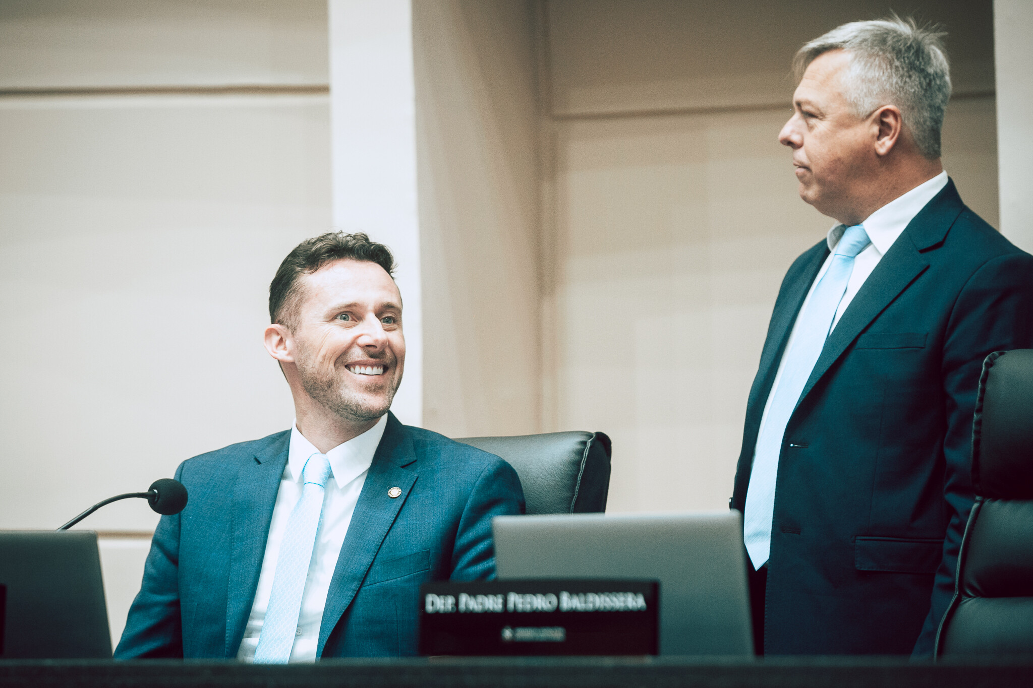 - Deputado Fernando Krelling (MDB) 	- Deputado Fabiano da Luz (PT)