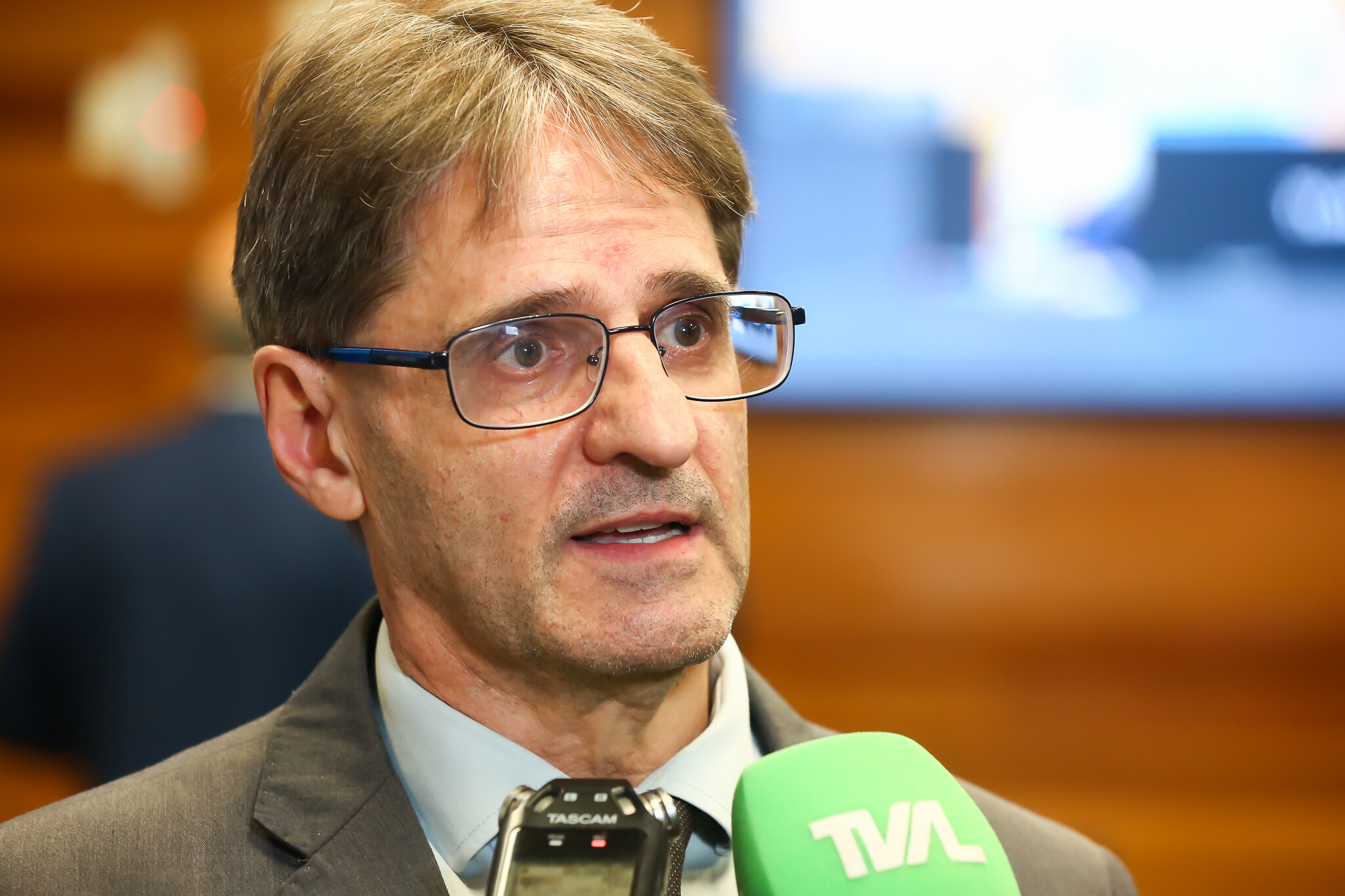 - Deputado Neodi Saretta (PT)