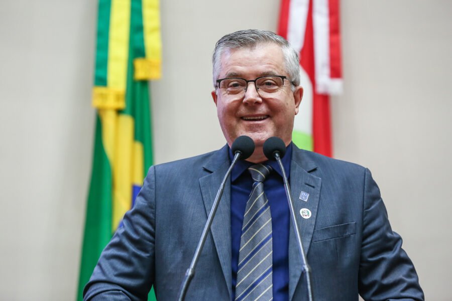 Claudio Alcides Jacoski, reitor da Universidade Comunitária da Região de Chapecó (Unochapecó).