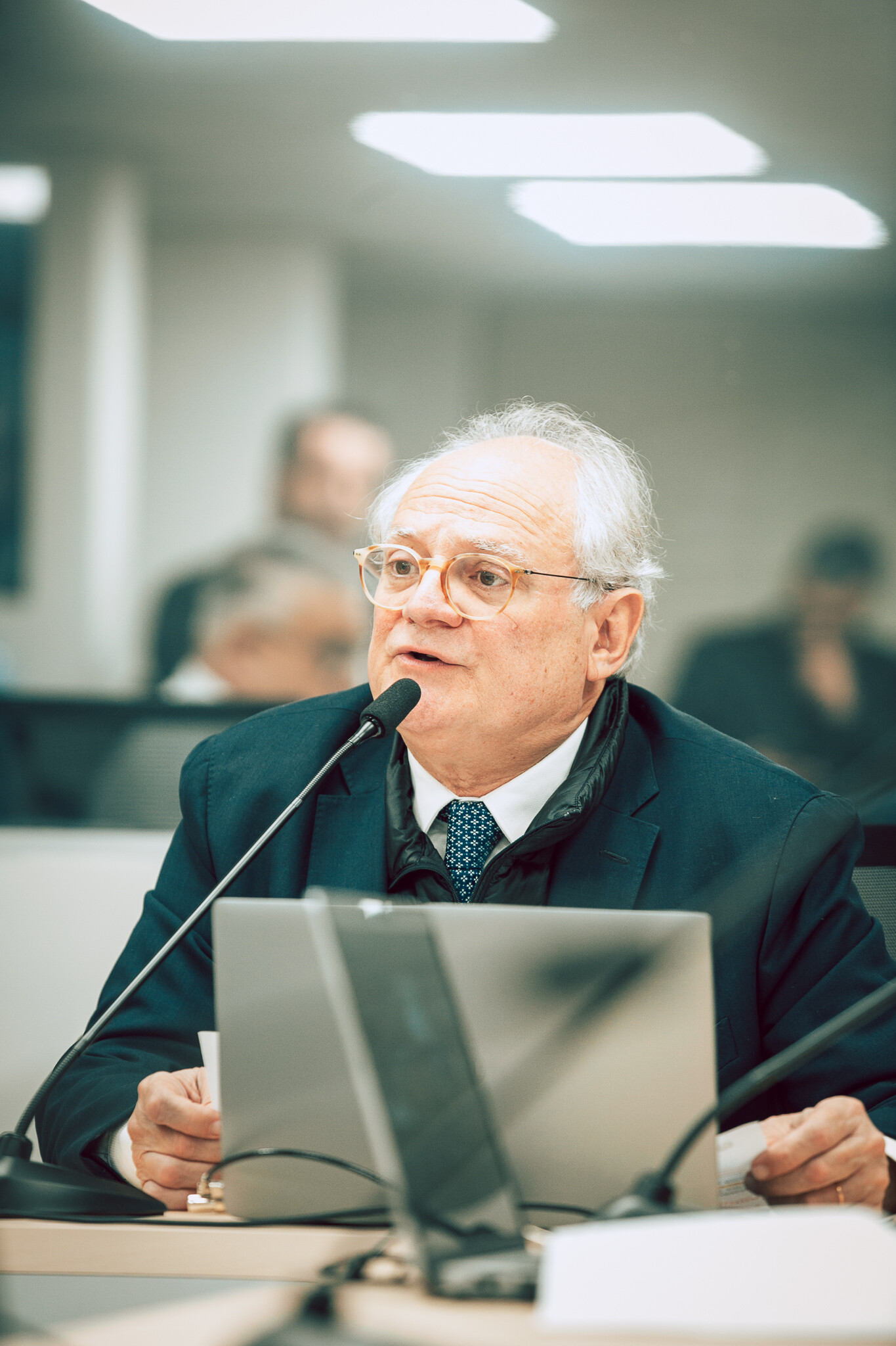 - Deputado Dr. Vicente Caropreso (PSDB)