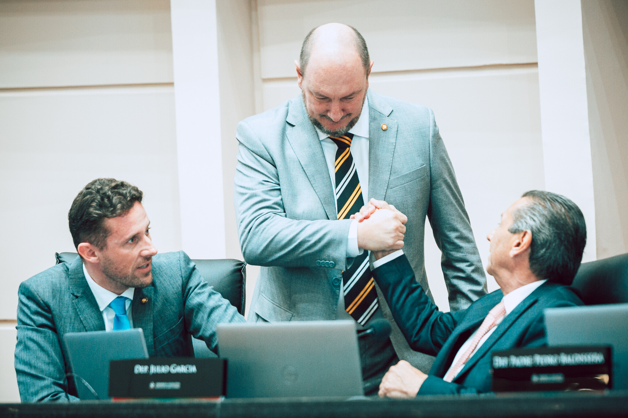 - Deputado Fernando Krelling (MDB)
- Deputado Mauro de Nadal (MDB)
 - Deputado Julio Garcia (PSD)