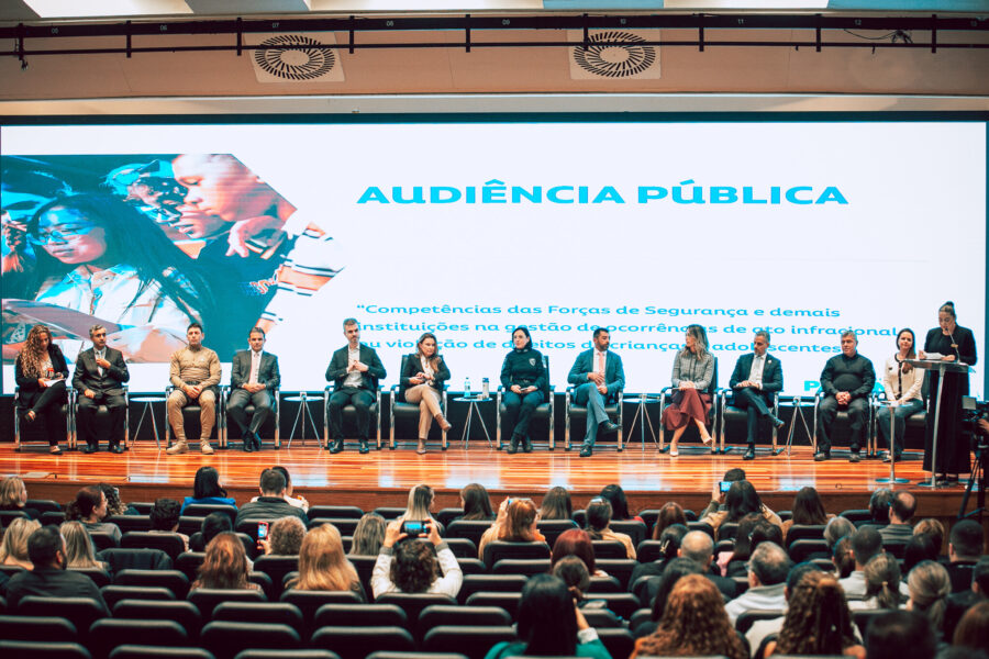 Audiência pública foi realizada nesta segunda-feira (14), na Alesc