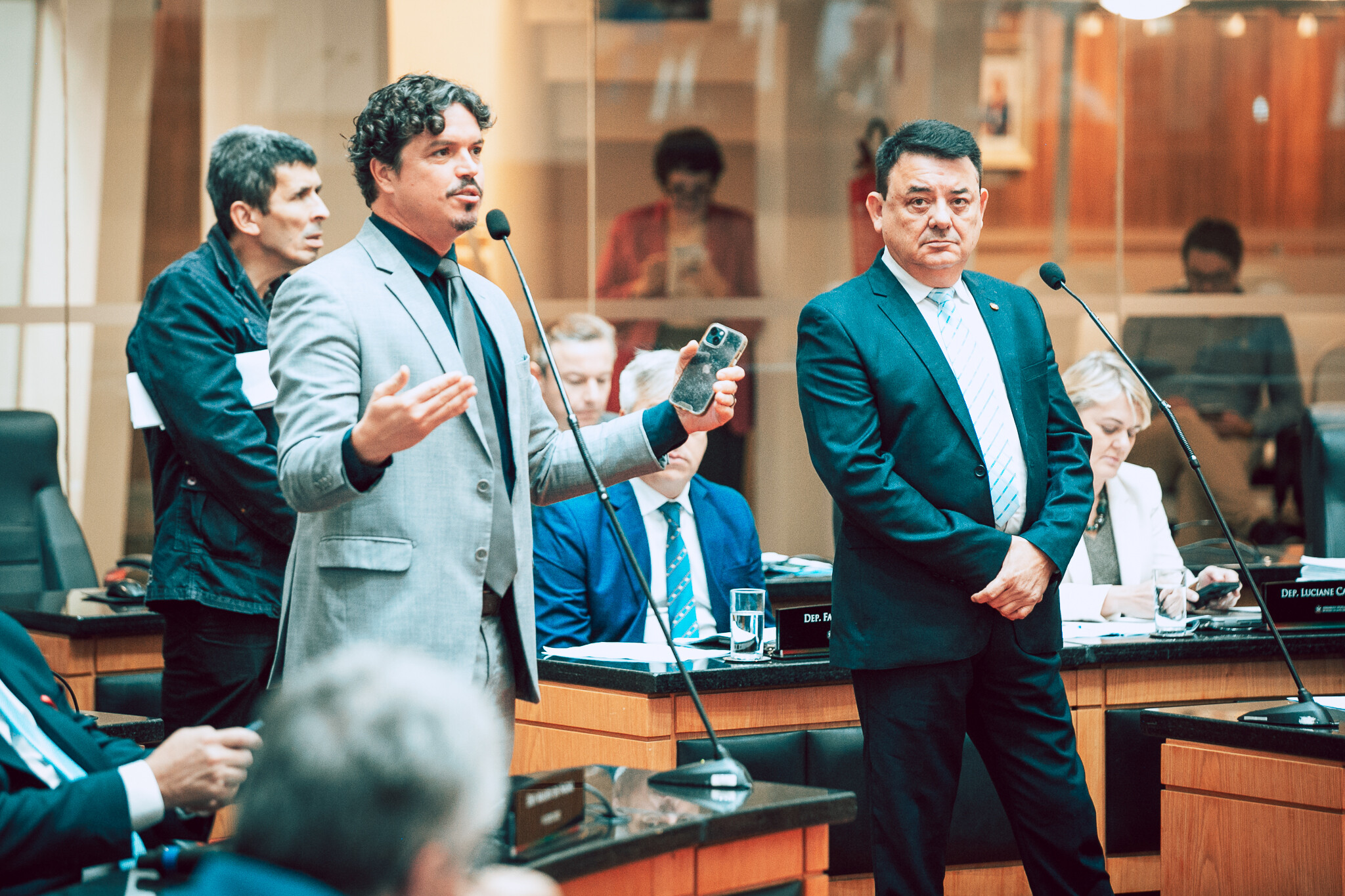- Deputado Marquito (PSOL)
	
- Deputado Maurício Peixer (PL)