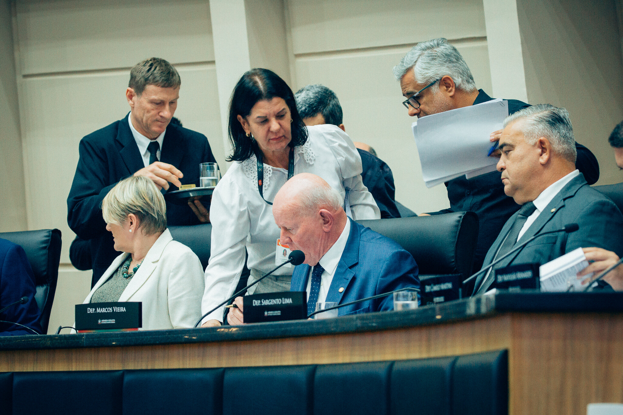 - Deputada Luciane Carminatti (PT)
- Deputado Marcos Vieira (PSDB)