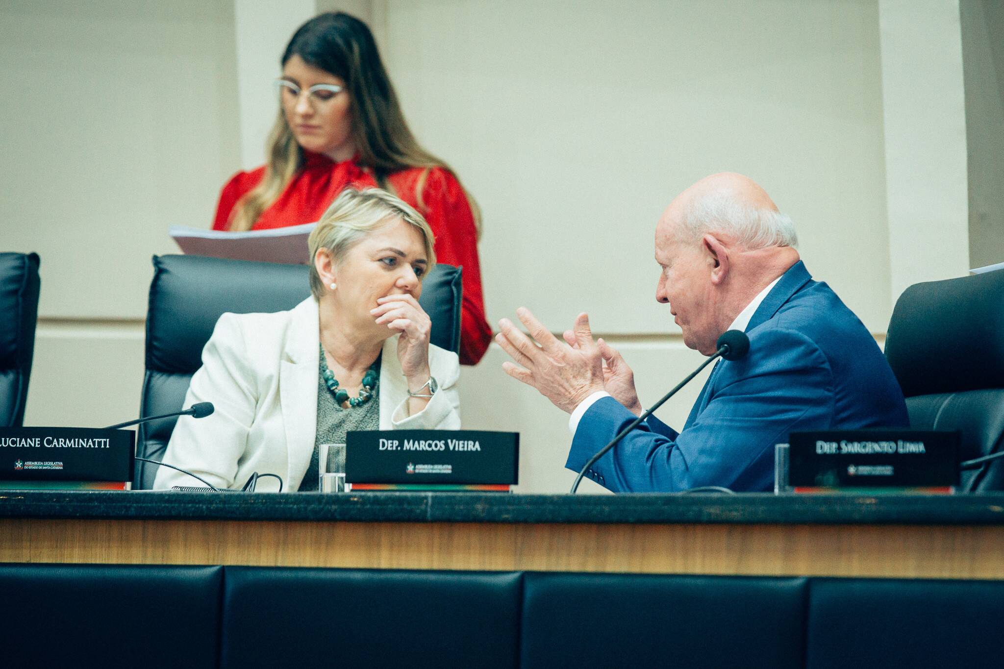 - Deputada Luciane Carminatti (PT)
- Deputado Marcos Vieira (PSDB)