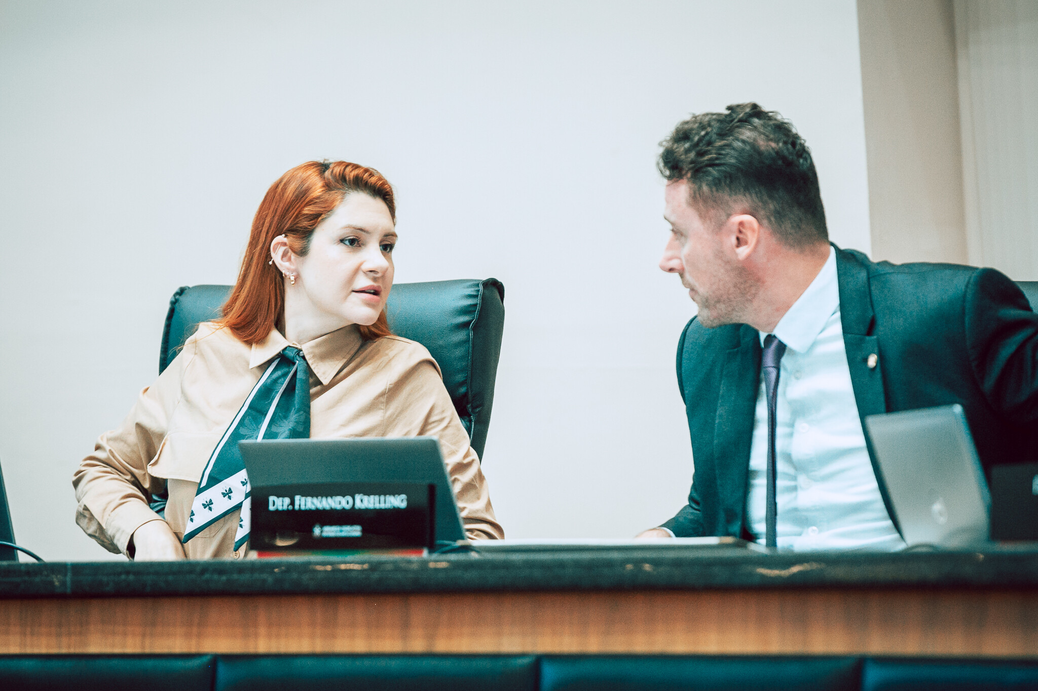 - Deputada Ana Campagnolo (PL)
 - Deputado Fernando Krelling (MDB)