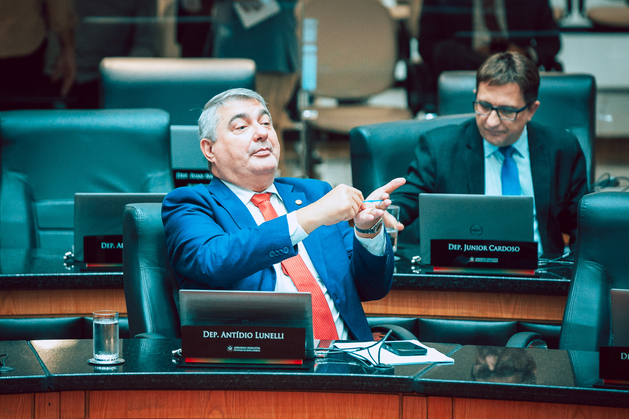 - Deputado Antídio Lunelli (MDB)