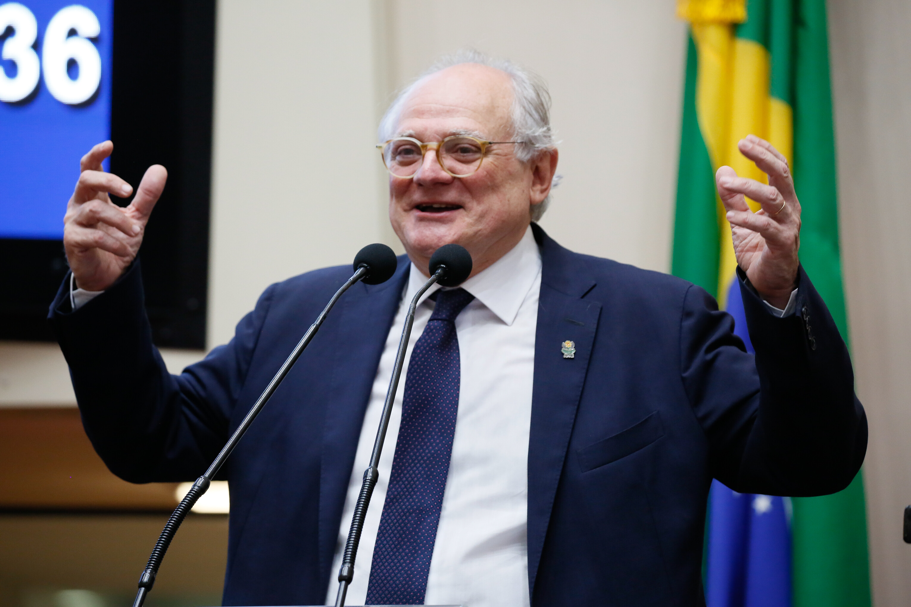 - Deputado Dr. Vicente Caropreso (PSDB)