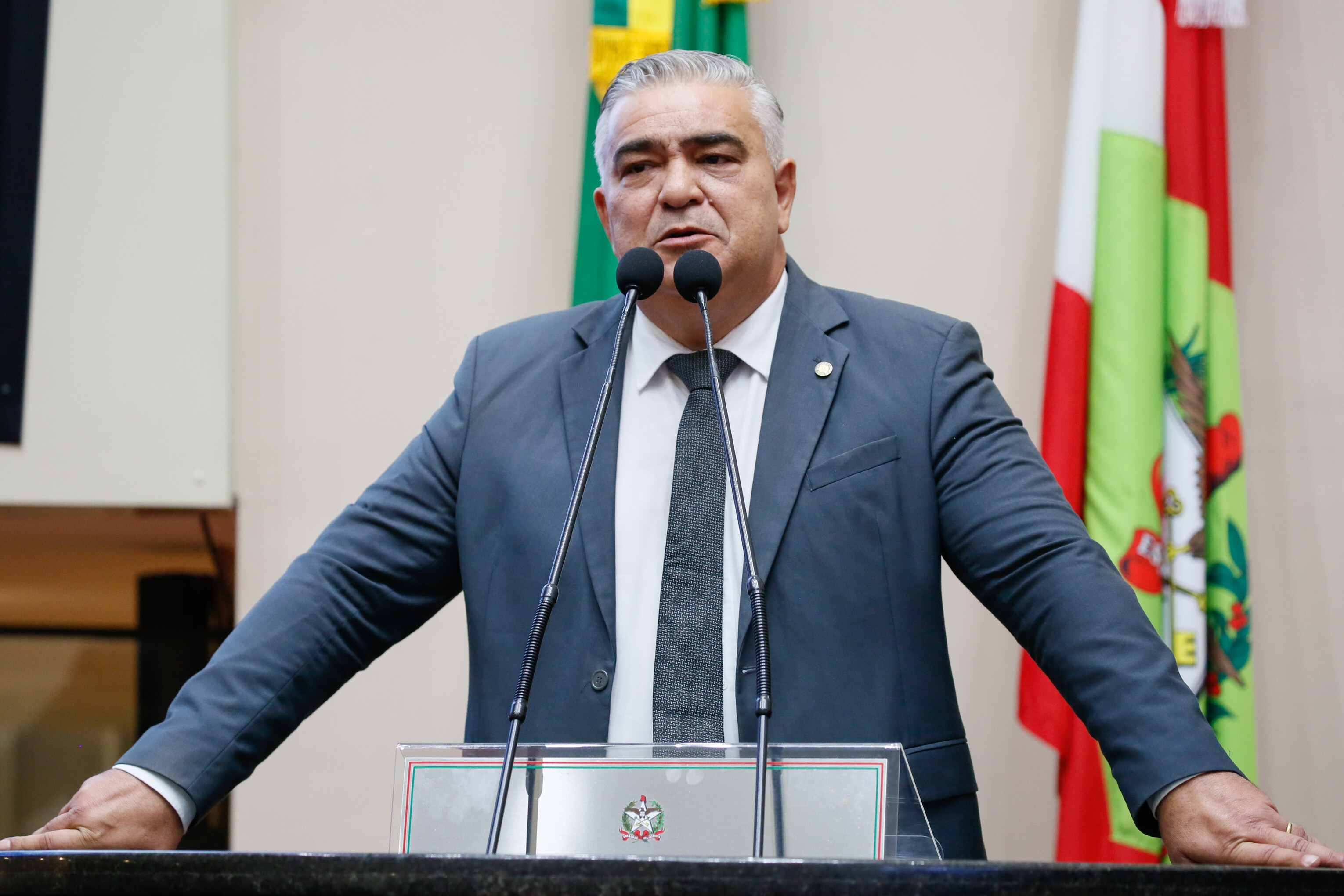 - Deputado Sargento Lima (PL)