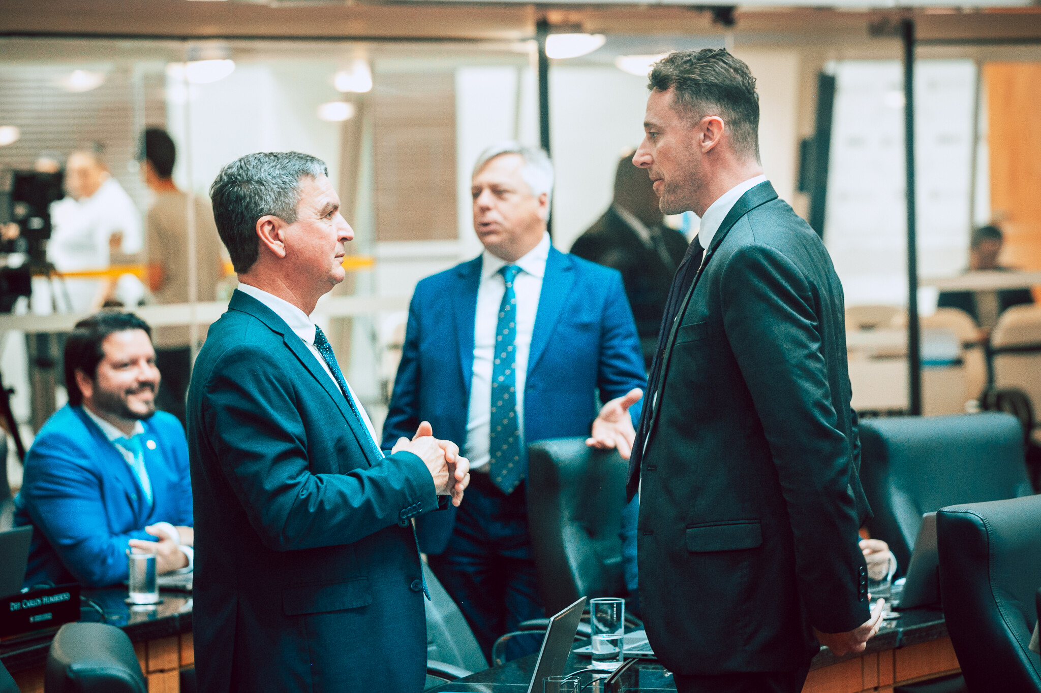 - Deputado Adilson Girard (MDB) - Deputado Fernando Krelling (MDB)