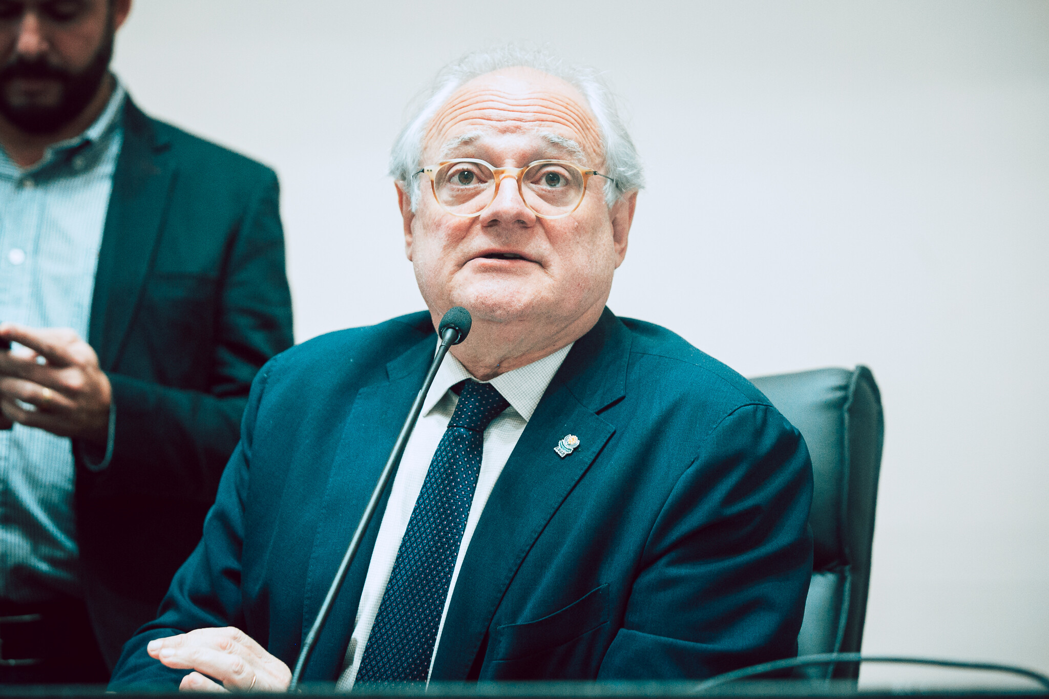 - Deputado Dr. Vicente Caropreso (PSDB)