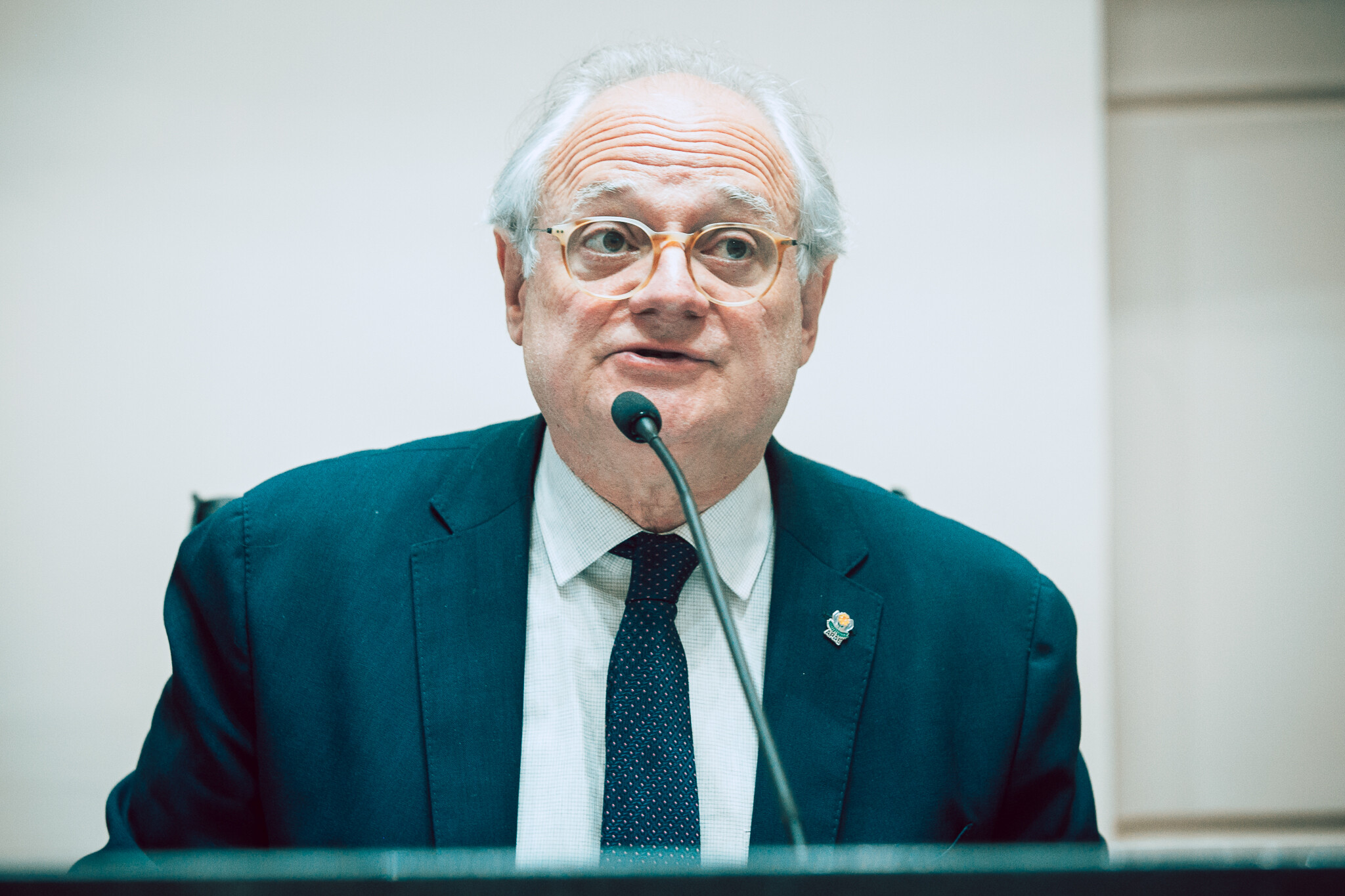 - Deputado Dr. Vicente Caropreso (PSDB)