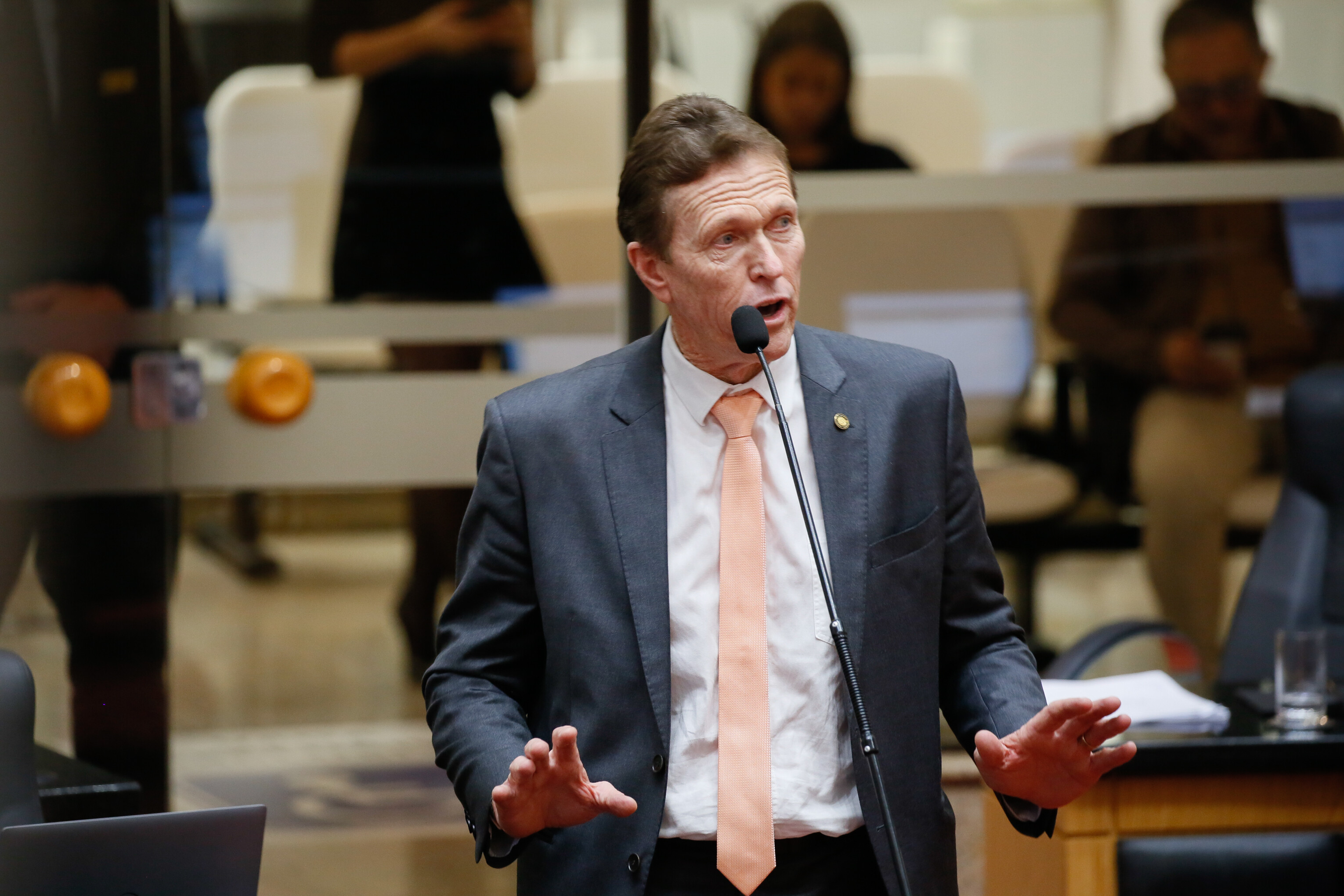- Deputado Volnei Weber (MDB)