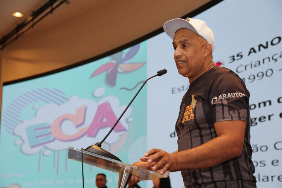 Adalberto Libanio, coordenador do projeto Marambolê.