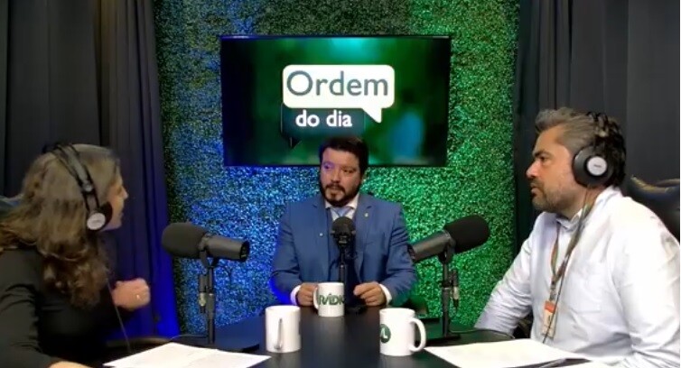 Deputado Alex Brasil tratou sobre projeto de lei de sua autoria a respeito da capacitação em Libras para os profissionais de segurança