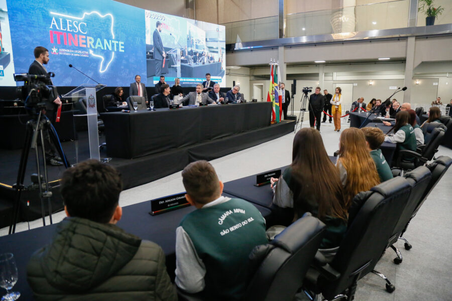Reunião da Comissão de Economia, Ciência, Tecnologia e Inovação desta quarta-feira (6), em Mafra.