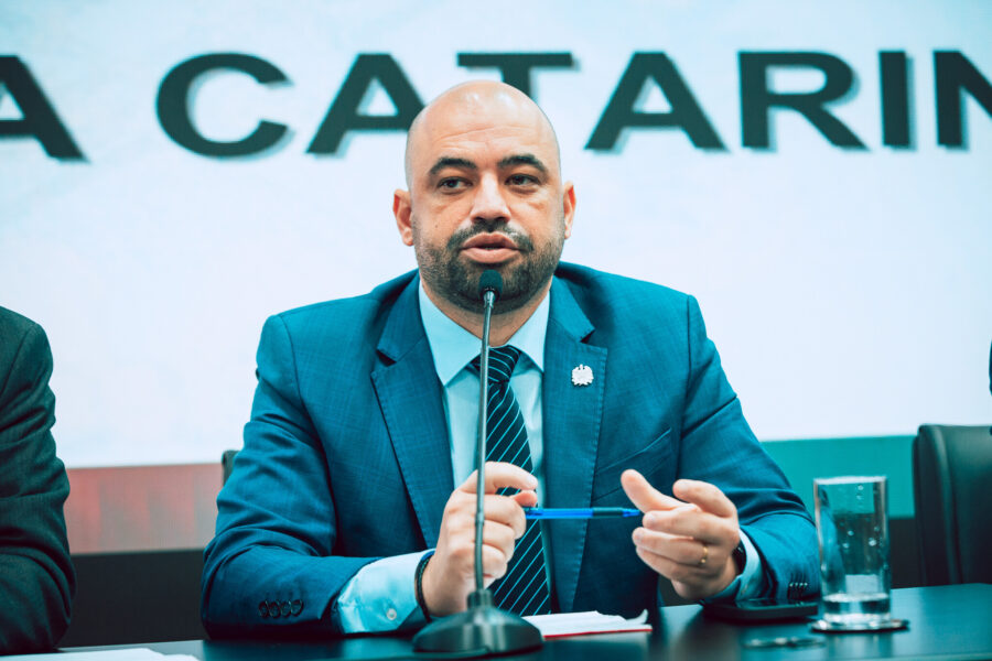 Diogo Demarchi Silva, secretário de Estado da Saúde.