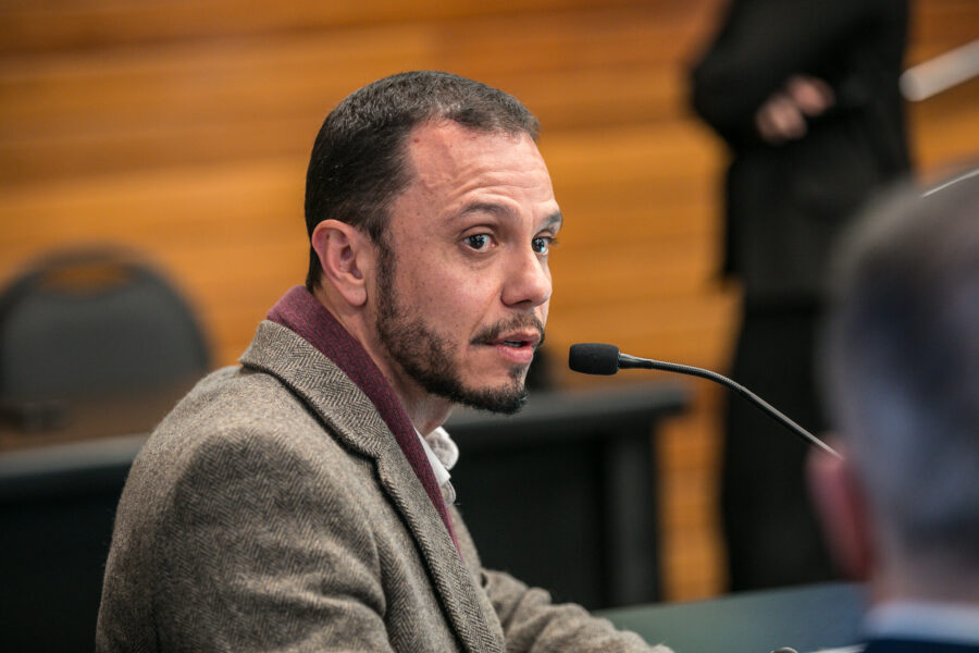 Assessor técnico do Sebrae, Alan Klaumann, na reunião da Comissão de Agricultura e Desenvolvimento Rural na manhã desta quarta-feira