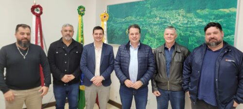 Rodrigo Minotto visita Prefeitura de Treviso e reforça parceria com a administração municipal