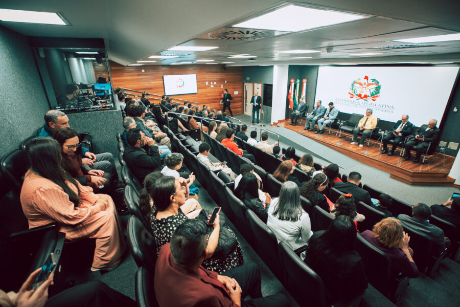 Solenidade foi realizada na tarde desta terça-feira (2), na Assembleia Legislativa