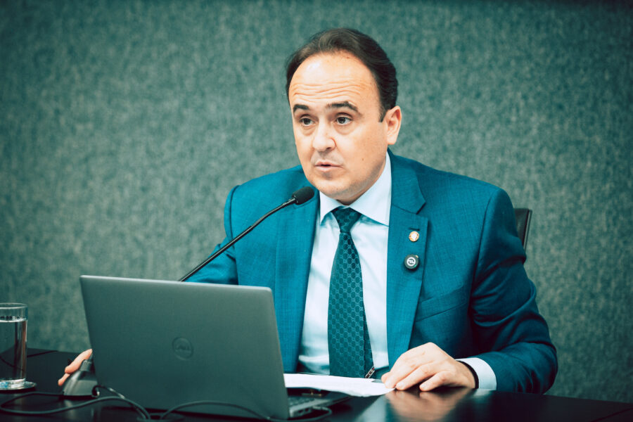 Deputado Carlos Humberto