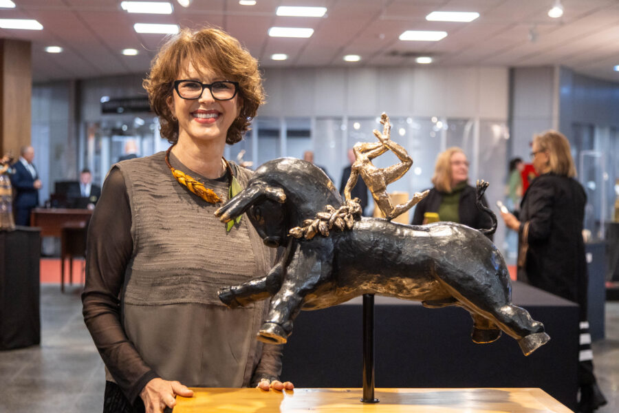 Cristina Brattig Almeida, artista plástica.