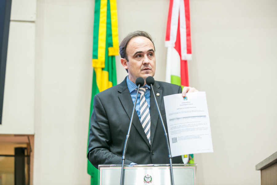 - Deputado Carlos Humberto (PL)