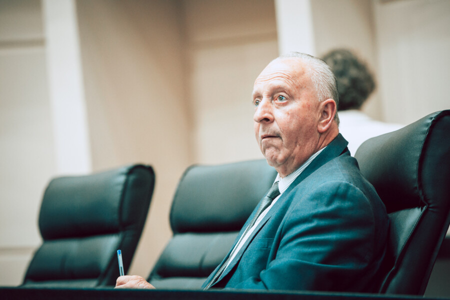 - Deputado Oscar Gutz (PL)