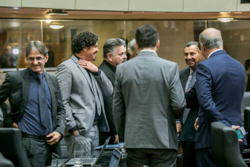 - Deputado Neodi Saretta (PT)