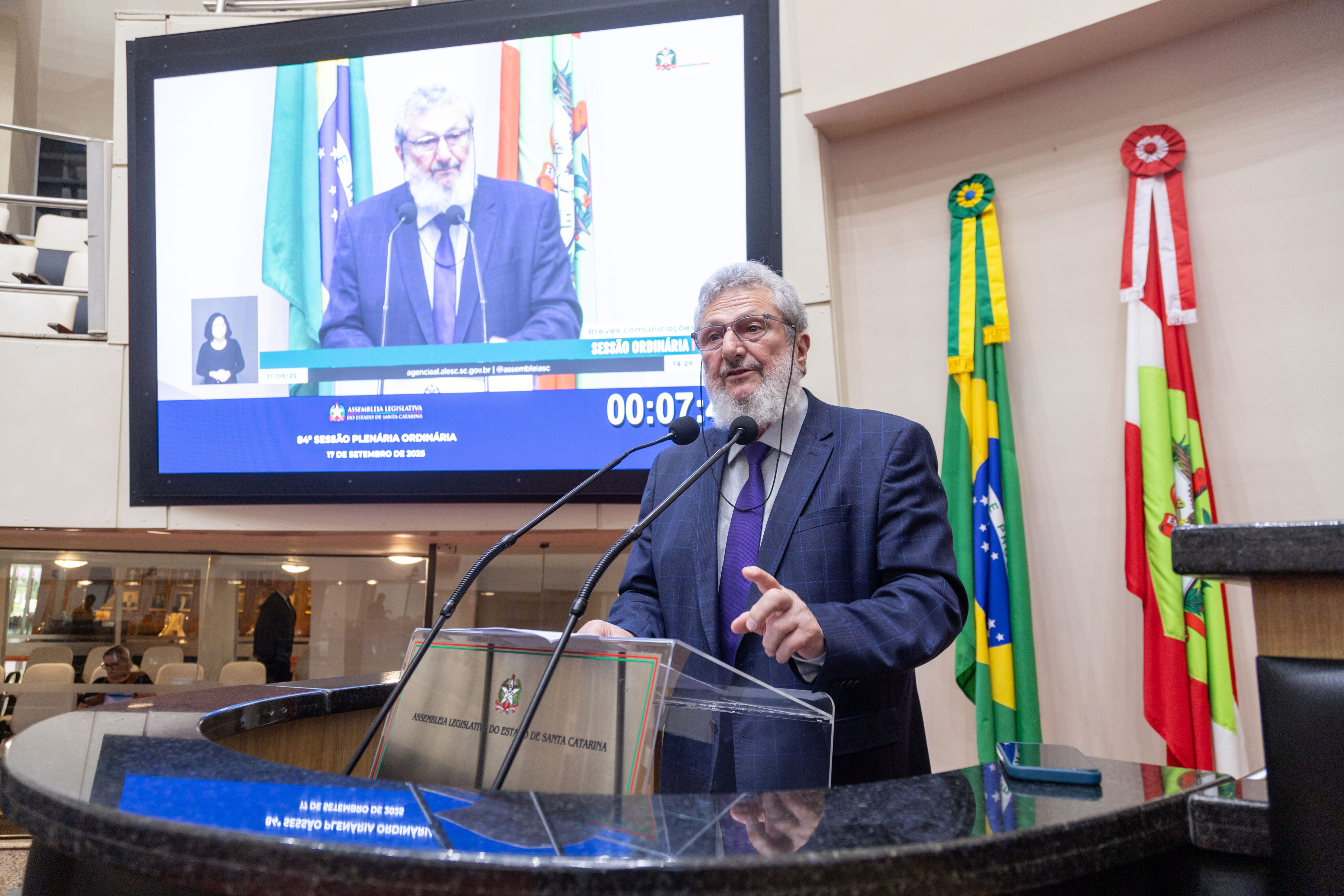 - Deputado Padre Pedro Baldissera (PT)