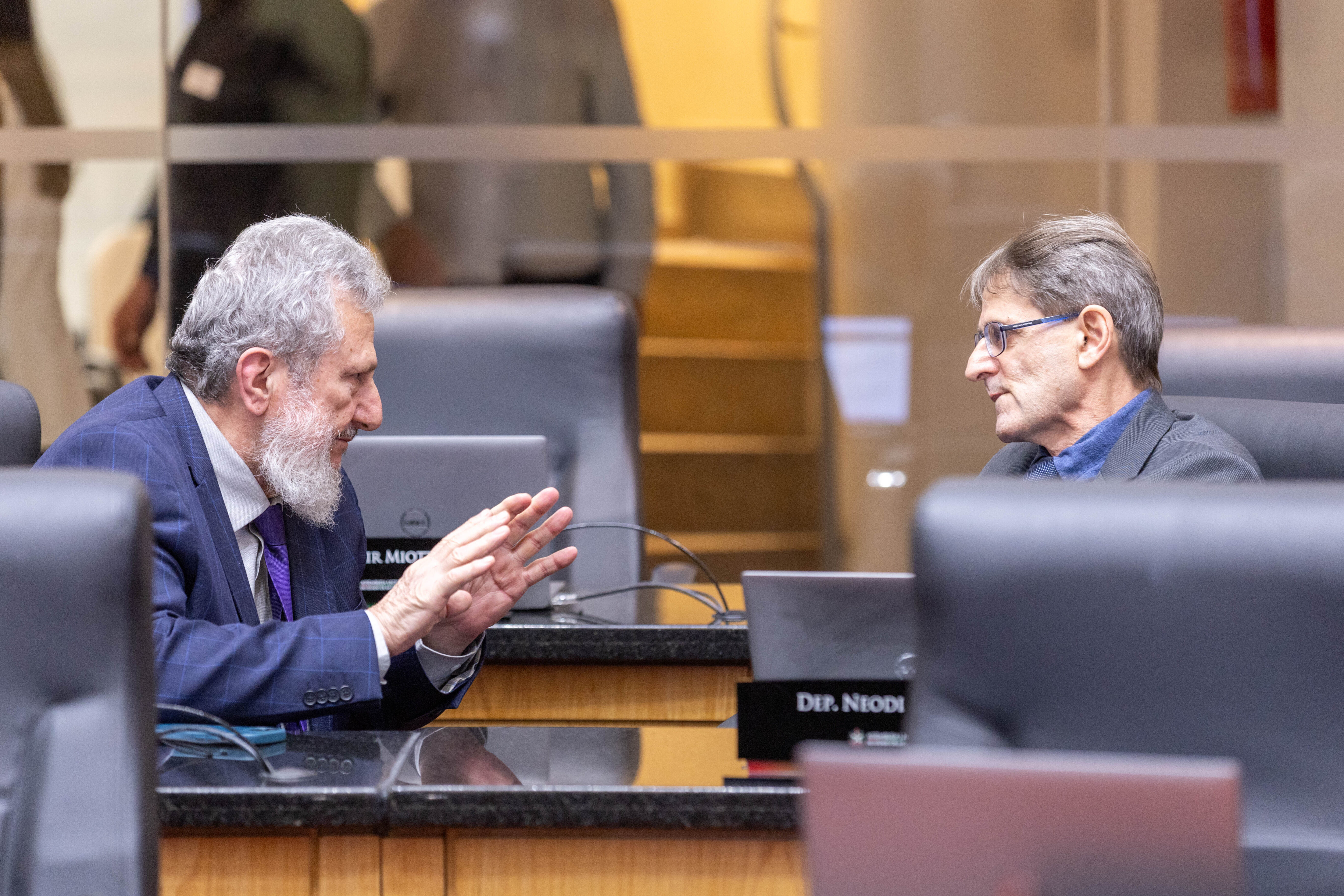 - Deputado Padre Pedro Baldissera (PT)  - Deputado Neodi Saretta (PT)