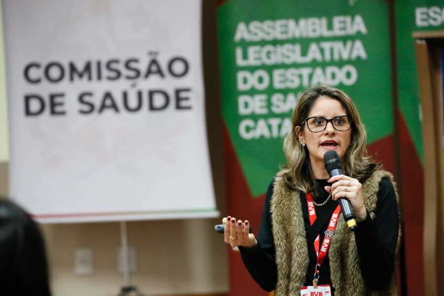 Lisiane Marcolin de Almeida